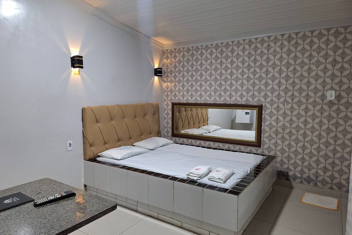 基本公寓 | 1 間睡房、床單