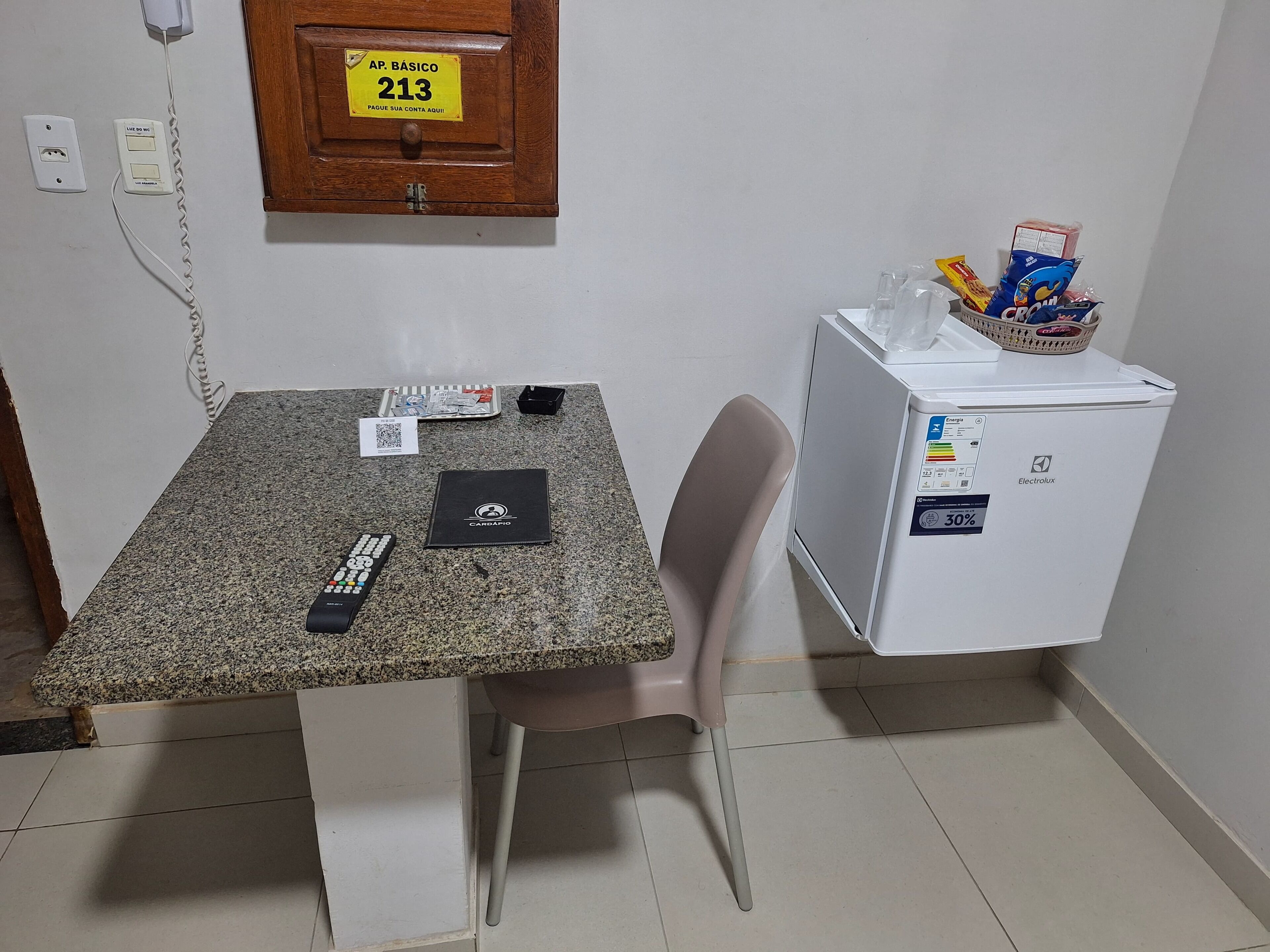 Basic Apartment | In-room dining