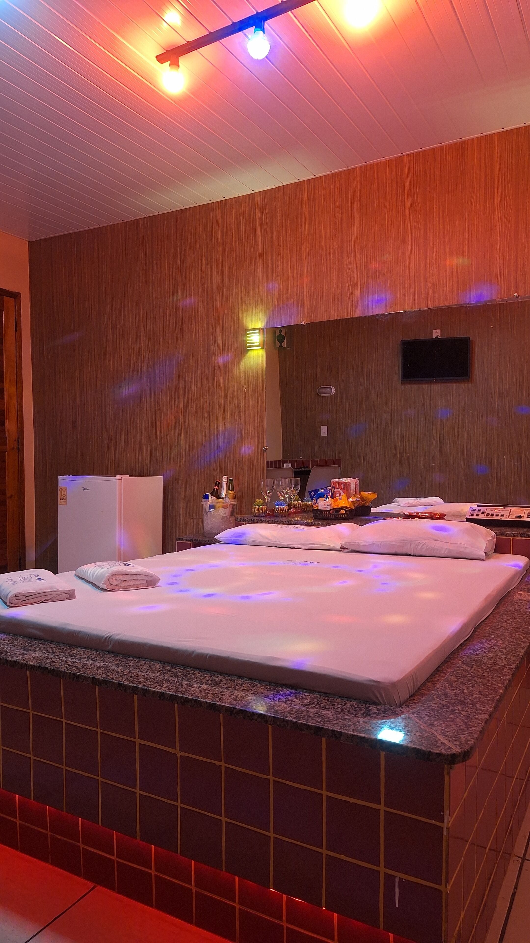 Deluxe Apartment | 1 bedroom, bed sheets