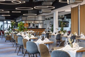 Se sirven desayunos, almuerzos y cenas