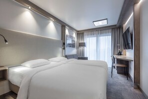 Standard Room | In-room safe, desk, laptop workspace, blackout drapes - Park Inn By Radisson Wismar (Wismar)