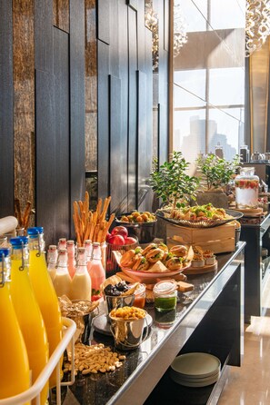 Banquet hall - Radisson Blu Hotel, Dubai Canal View (Dubai)