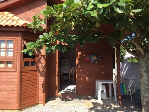 Majoituspaikan sisäänkäynti