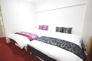 Free WiFi, bed sheets - GATE80 nagai stadium (Osaka)