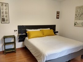 Studio, Garden View (Pineta) | Premium bedding, rollaway beds, free WiFi, bed sheets