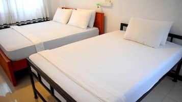 Family Room | 1 bedroom, free WiFi