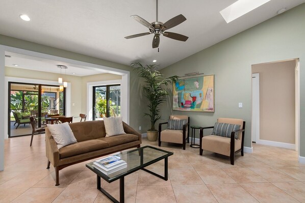 TV - Spanish Wells, Bonita Springs (Bonita Springs)