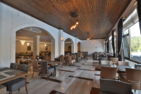 Restaurant - Park Dedeman Mardin (Mardin)