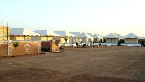 Pansari Resort & Camp