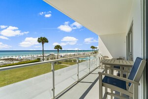 Apartamento, 2 habitaciones, vistas a la playa (102) | Vistas desde la habitación