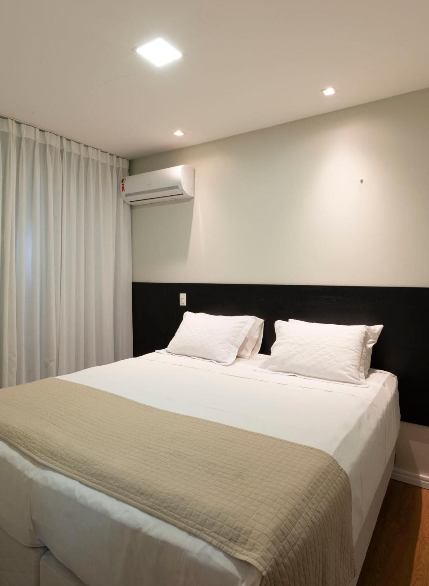 1 bedroom, desk, blackout curtains, free wifi