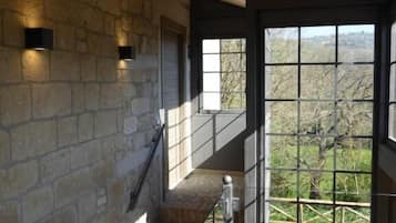 Doccia, soffione a pioggia, set di cortesia gratuito, asciugacapelli