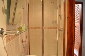 Cottage, 2 Bedrooms | Pancuran Bilik Mandi
