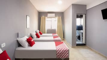 Quadruple Room (1 Double bed + 2 Single beds) | Free WiFi, bed sheets