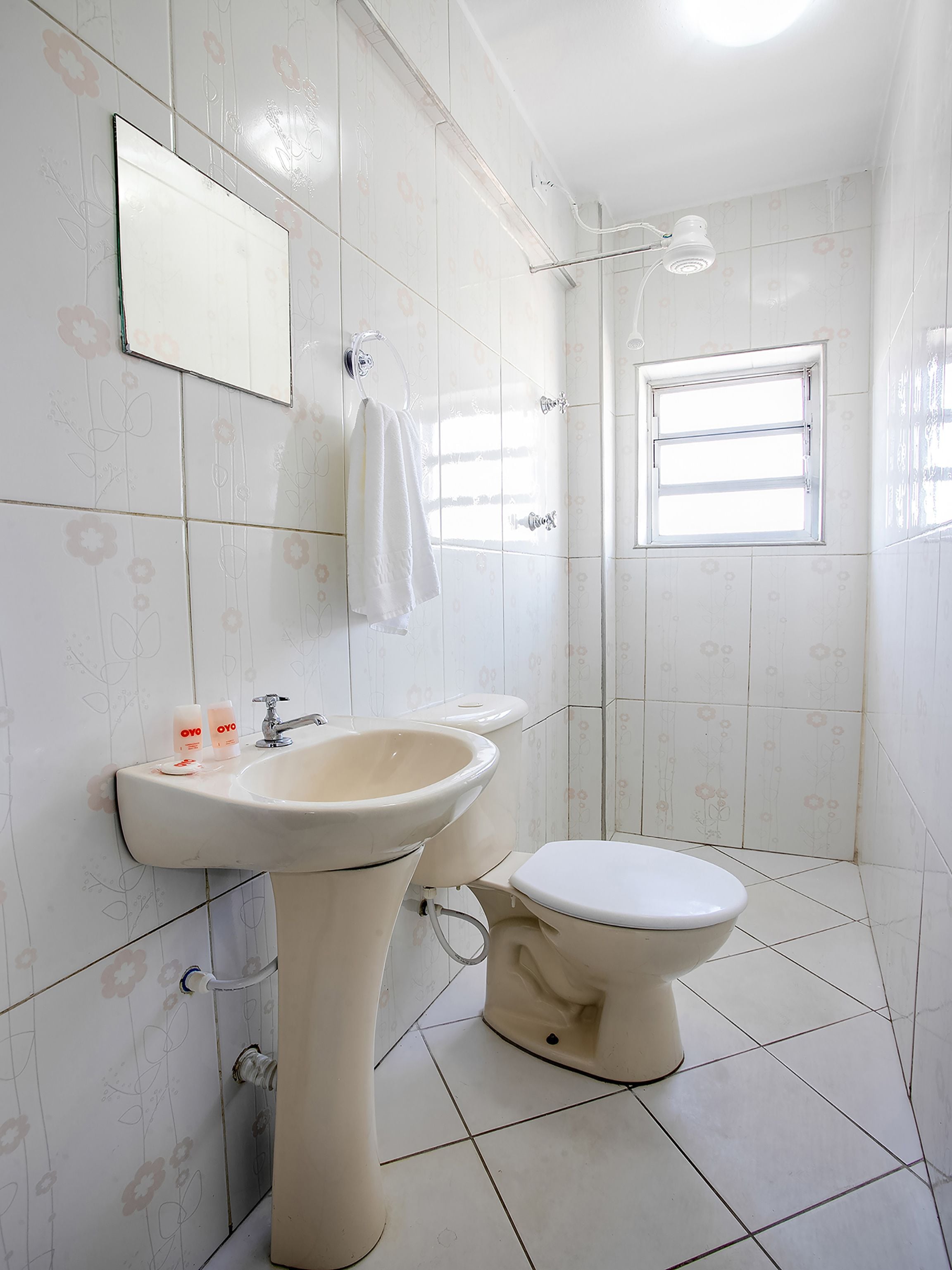 Photo - OYO Hotel Boneville, São Paulo