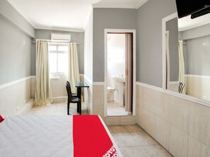 Double Room | Soundproofing, free WiFi, bed sheets