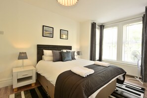 ハウス 3 ベッドルーム | アイロン / アイロン台、WiFi (無料)、ベッドシーツ