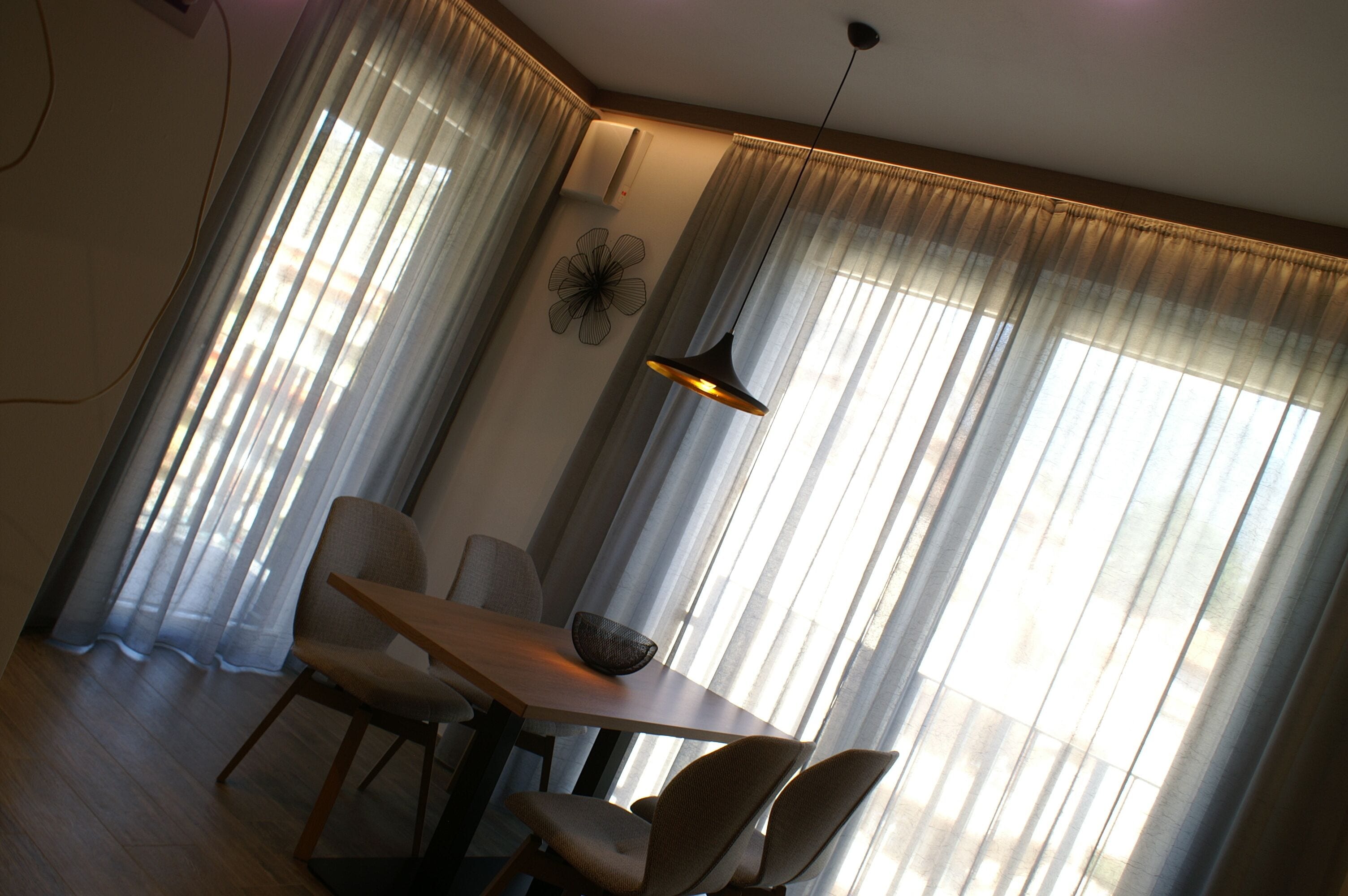 Panoramic Apartment (Orchidea) | Living area | 32-inch TV with cable channels, heated floors