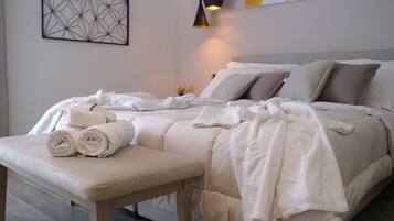 Apartment, 1 Bedroom (Peonia) | Premium bedding, down duvets, pillow-top beds, in-room safe