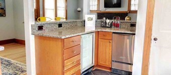 By The Big House / Ann Arbor (1 miglio dal centro città)