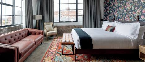 Egyptian cotton sheets, premium bedding, pillow-top beds, minibar