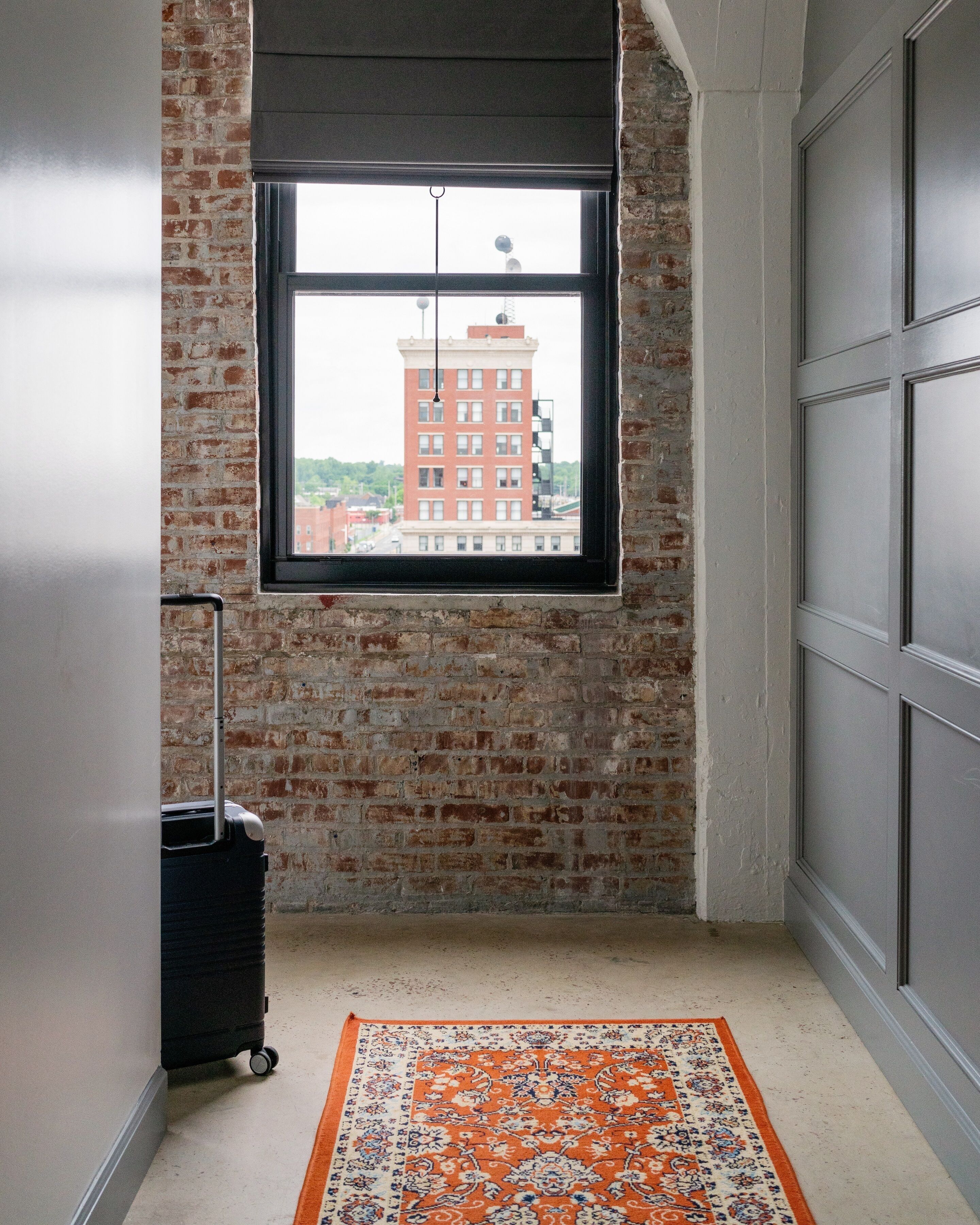 egyptian cotton sheets, premium bedding, pillow-top beds, minibar