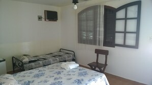 1 habitación, minibar, wifi gratis y ropa de cama 