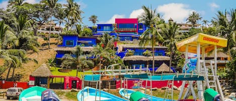 Façade de lâhĂ©bergement