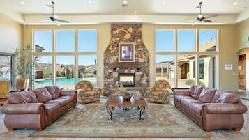 Townhome, 3 Bedrooms | Living area | Smart TV