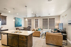 Townhome, 3 Bedrooms | Living area