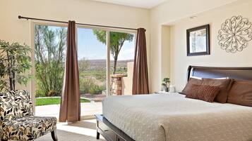 Townhouse, 3 soverom | 3 soverom, skrivebord for bærbar PC og strykejern/-brett