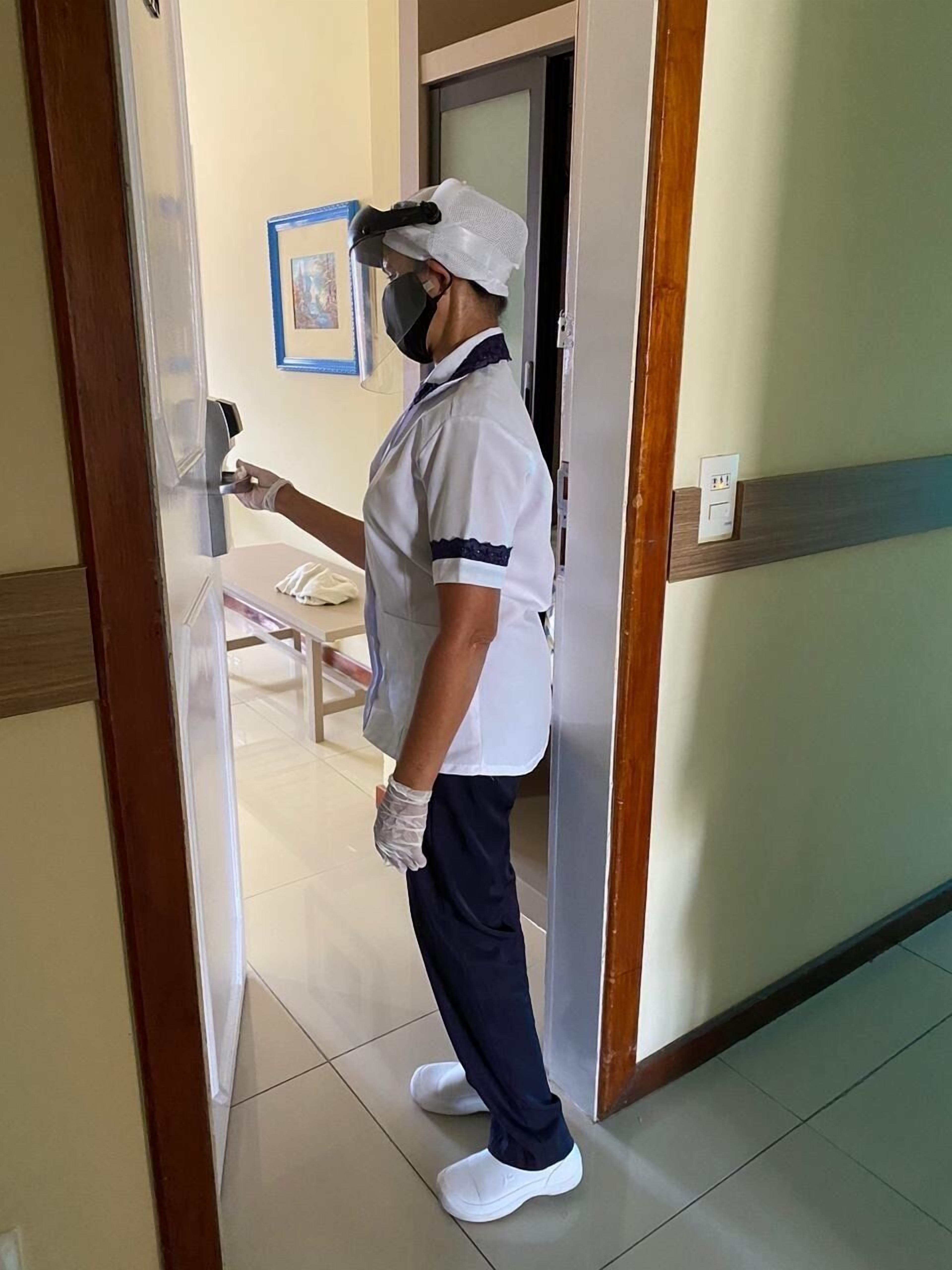 1 bedroom, blackout curtains, free wifi, bed sheets