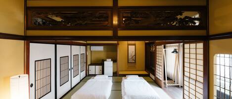 高级宿舍 (Superior Japanese Style) | 1 多间卧室、迷你吧、特色装修、办公桌