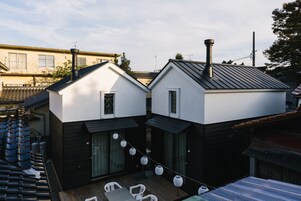 1 bedroom, minibar, individually decorated, desk