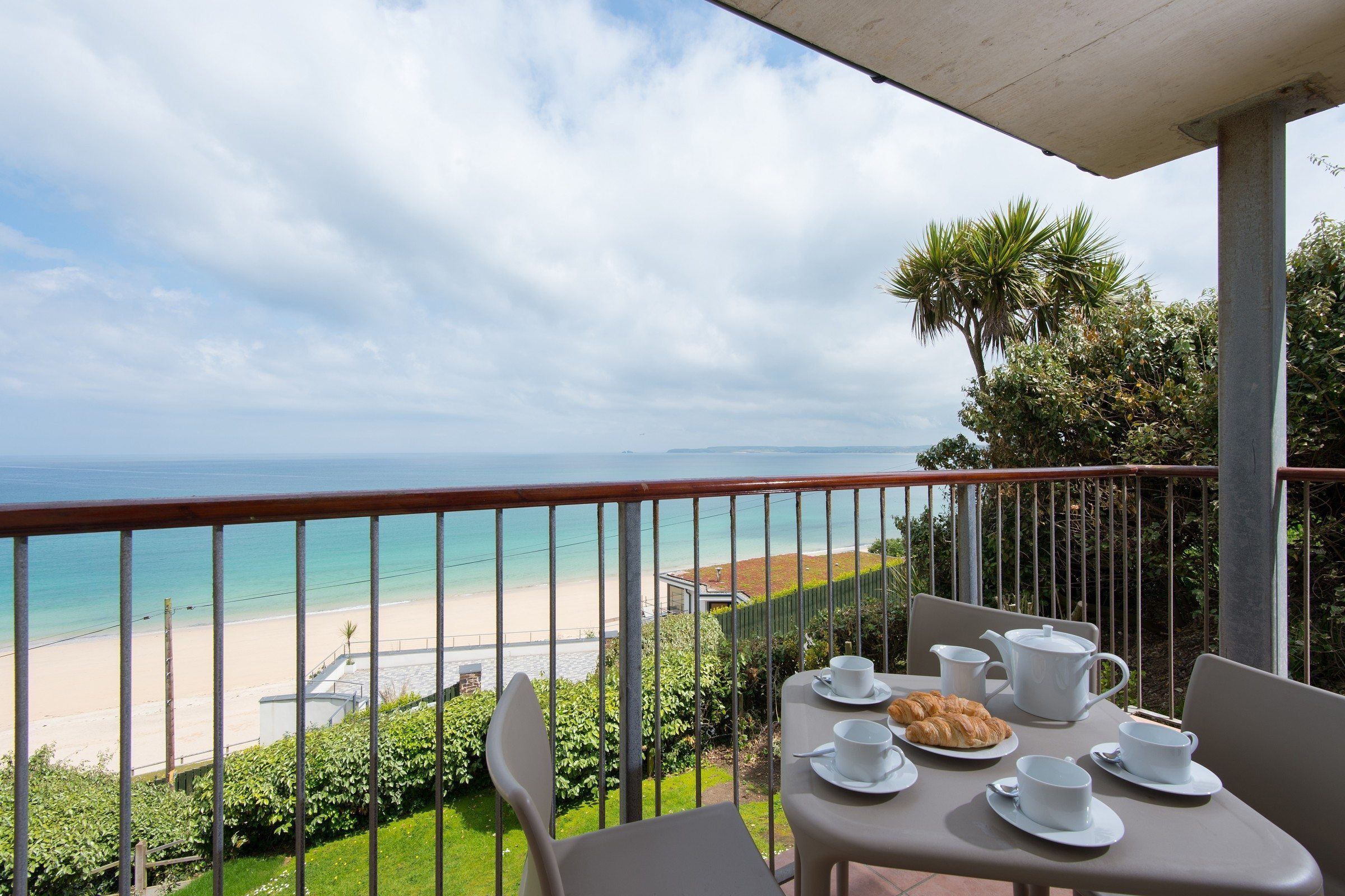 Appartement (2 Bedrooms) | Vue depuis le balcon