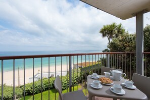 公寓 (2 Bedrooms) | 陽台景觀