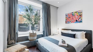 1 bedroom, premium bedding, down comforters, memory foam beds