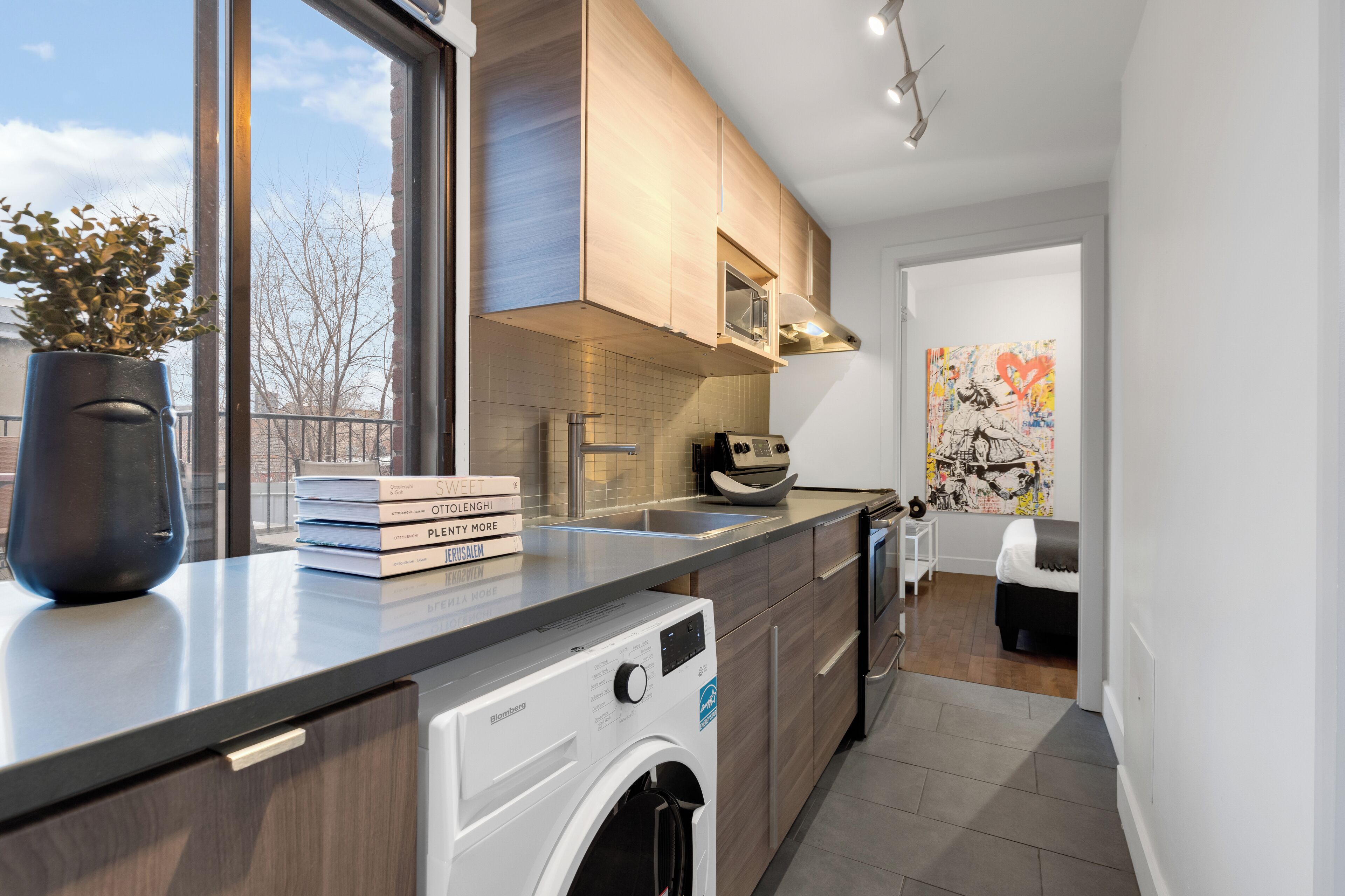 Deluxe Apartment, 1 Bedroom, Patio, City View (Soho 2) | Private kitchen | Coffee/tea maker, full-size fridge, microwave, oven