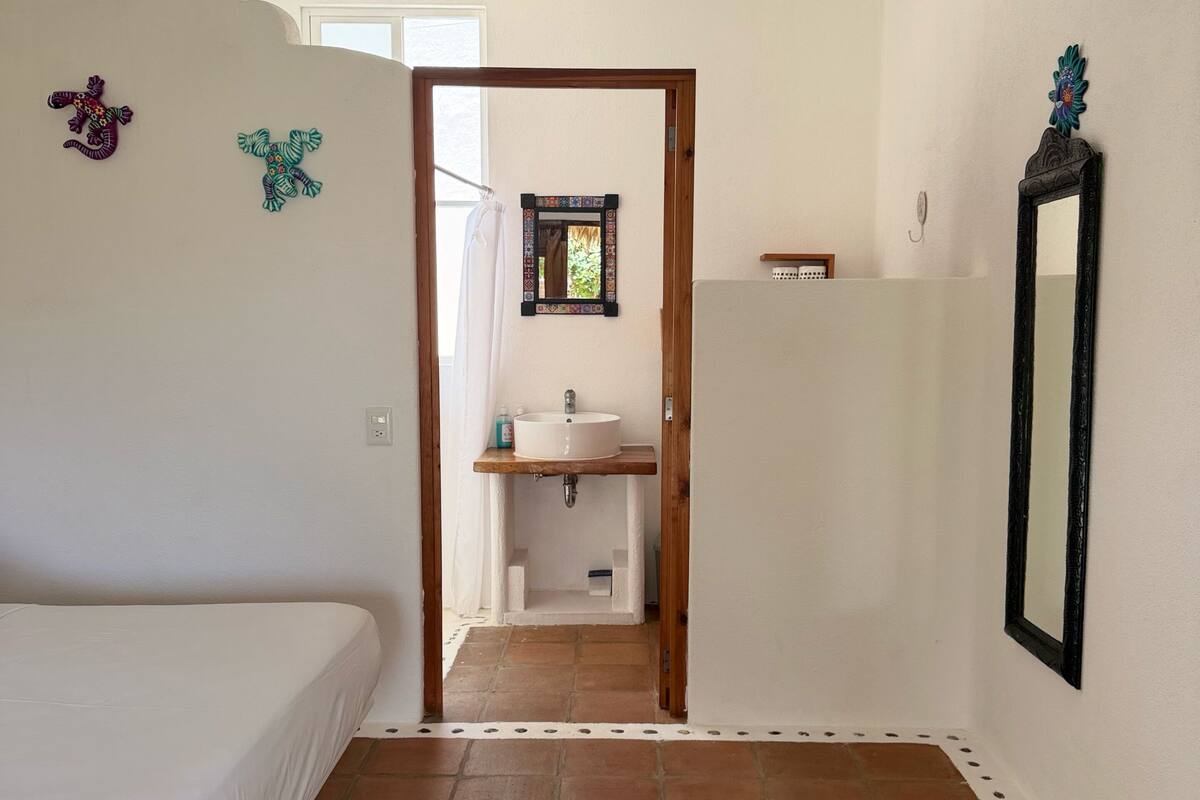 Family Quadruple Room | WiFi (free), bed sheets
