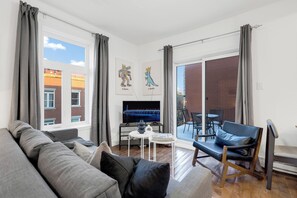Deluxe Apartment, 1 Bedroom, Patio, City View (Mont-Royal 302) | View from room - Liv MTL - MTL (Montreal)