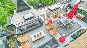 Premium Apartment, Multiple Beds, Patio, City View (Duplex Downtown 503) | View from room