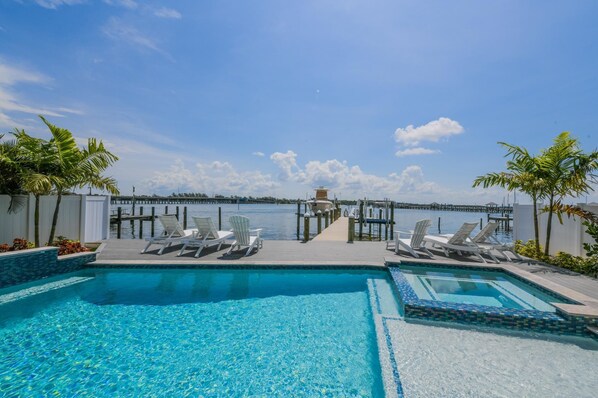 Outdoor pool, a heated pool