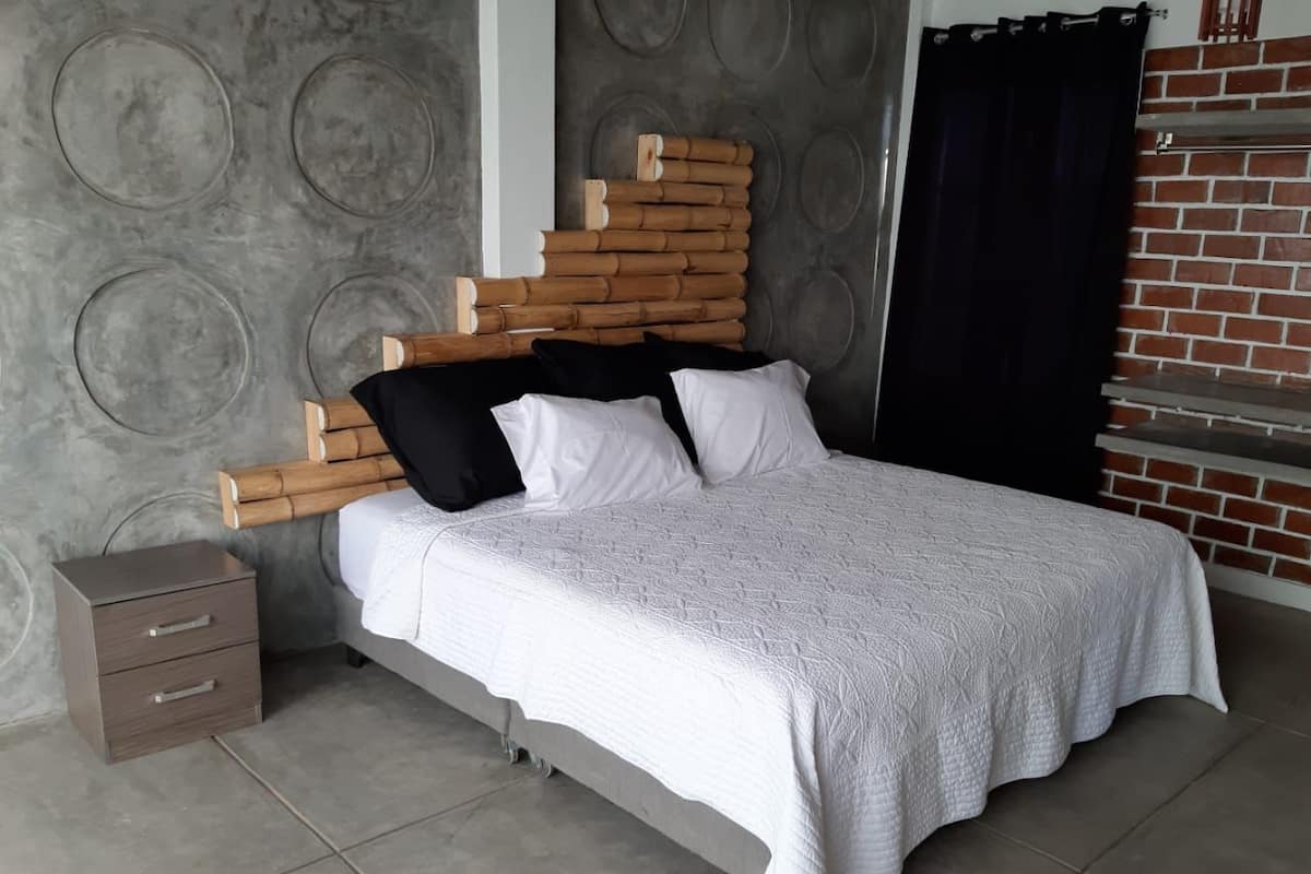 Exclusive Double Room | Blackout drapes, rollaway beds (surcharge), WiFi (free), bed sheets