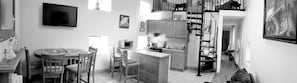 Private kitchen - Apartment Sleeps 7 With Mezzanine (Birr)