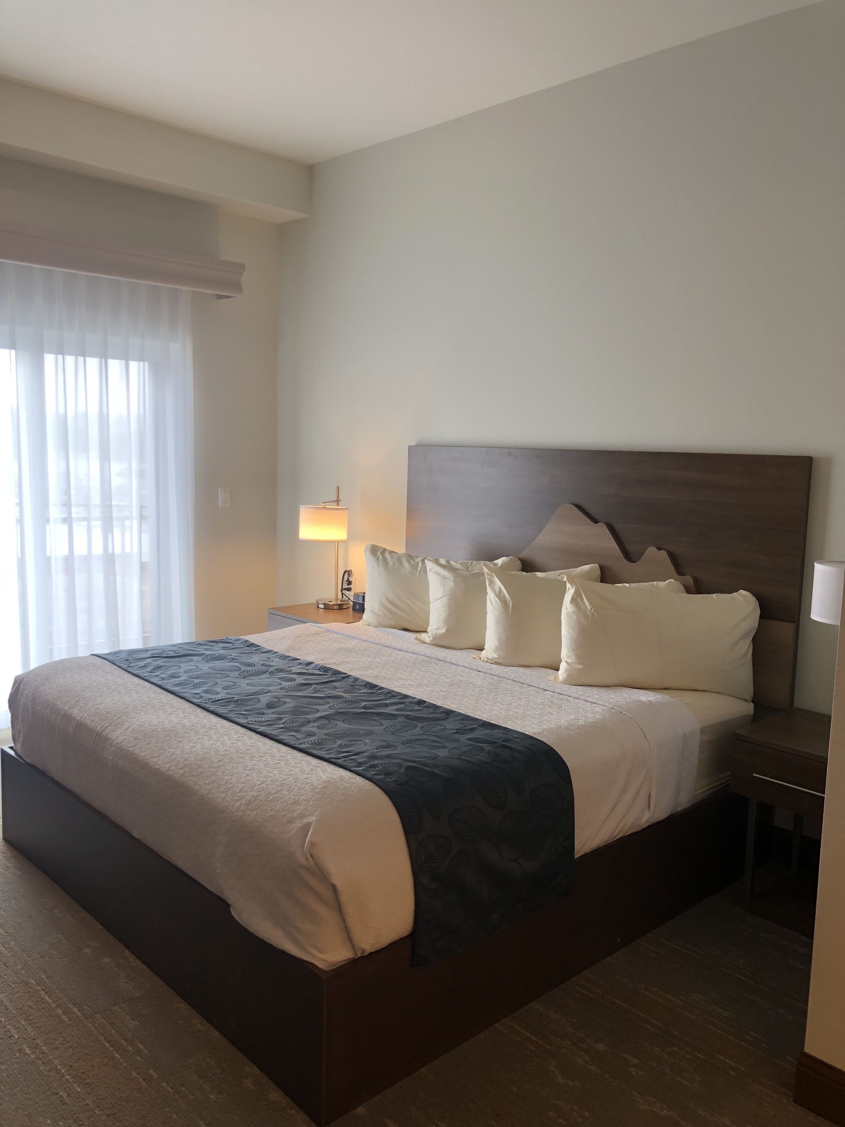 1 bedroom, pillow-top beds, in-room safe, desk