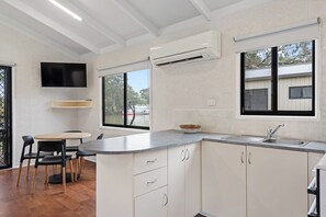Cabana Deluxe, 2 dormitoris (Sleeps 4) | Cuina privada