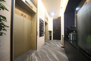 Lobby - Brown Dot Hotel Beomil (Busan)