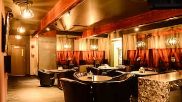 Bar (in der Unterkunft)