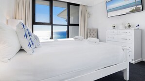 Apartment, 2 Bedrooms | 2 bedrooms, iron/ironing board, WiFi (free), bed sheets - Acapulo 2 Bed Ocean View Surfers Paradise (Surfers Paradise)