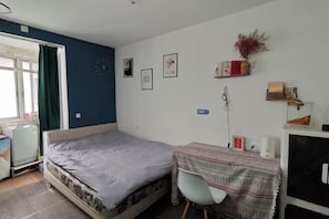 Free WiFi - I am waiting for you in Guilin Youth Hostel (Liangjiang Sihu East-West Alley) (Guilin)